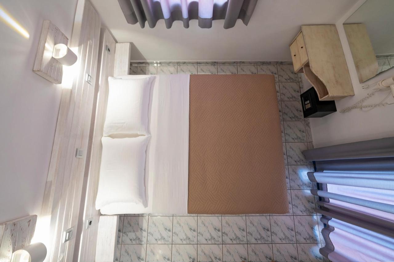 Astra Apartment ปาร์กา ภายนอก รูปภาพ